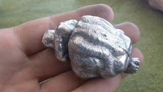 Aluminum Poured into a Cat Skull