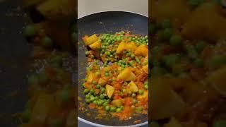 Aloo matar dry sabzi | Potato green peas sabzi recipe