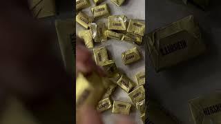 Opening Hershey’s Nuggets #Satisfying #ASMR