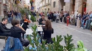 Tanzsaal, Wohnzimmer oder Konzertbühne – eine lebendige Stadt kann viel mehr sein als ein Pa…