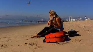 NADiA Kossinskaja - Live at Venice beach #2