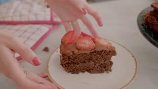 Deliciously Ella Easy Vegan Chocolate Cake | Gluten Free