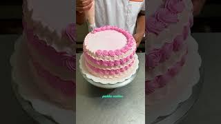 como decorar pasteles super facil con crema chantilly