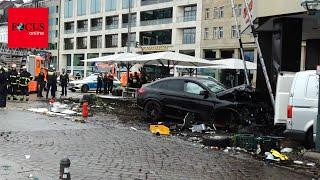 Auto fährt in Hamburg in Menschenmenge - Feuerwehr schildert chaotische Lage