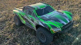 The New Traxxas maxx slash first run and unboxing!