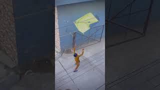 Catching** Big Kite  #kite #kiteflying #kites