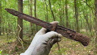 LOST RELICS IN MYSTERY WOODS - EASTERN FRONT METAL DETECTING WW2