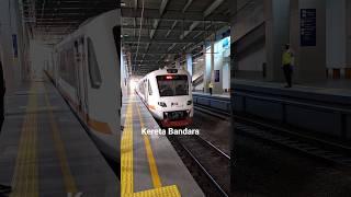 REVIEW KERETA BANDARA #keretaapiindonesia #keretaapi #bandara