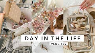 DAY IN THE LIFE!HOME DECOR, NEW PRODUCTS & PACK MY BAG! VLOG02