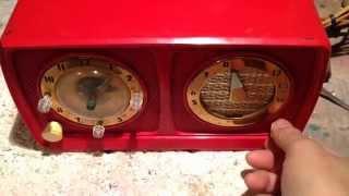 CARDINAL RED Retro Jetsons 1951 Silvertone Model 8 Tube AM Clock Radio Works!