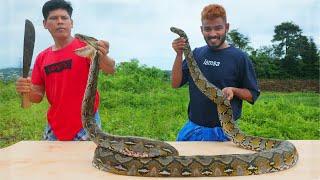 35 Kg SNAKE GRILLED | Snake Grilled On Charcoals | Snake Cooking Skills