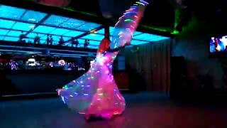 Belly dance show cо светодиодными крыльями