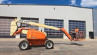 Коленчатый самоходный подъемник JLG 600