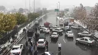 اعتراضات گسترده مردم ایران به افزایش قیمت بنزین