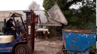 FW Supplies automatic tipping skip