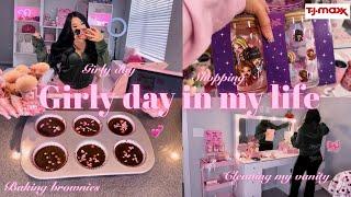 GIRLY VLOG : Valentine’s shopping, cleaning vanity, mini haul, baking brownies, & pamper time