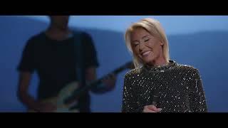 Dana Winner - It's A Beautiful Life (Official Video)