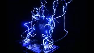 DJ Tiesto - BASS
