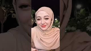 Aura nya berasa banget #shortvideo #hijab #hijabtren