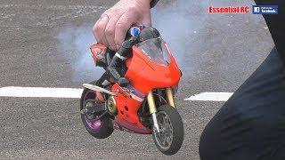 FAST NITRO RC MOTORBIKE races ELECTRIC RIDERS: Cotswold MCC