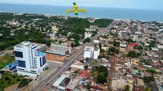 WEST AFRICA CITY. DISCOVERY OF LOMÉ, CAPITAL OF TOGO. AERIAL VIEW OF THE CITY. CITYSCAPE