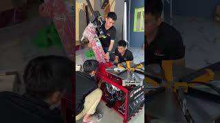 Bàn giao hướng dẫn sử dụng máy ra vỏ và máy cân mâm cho khách hàng tại Thủ Đức