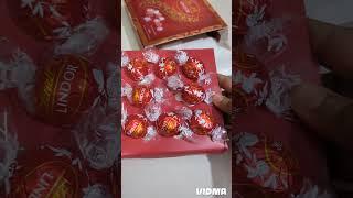 Lindt Lindor Luxury Chocolate Gift Box Riview  #lindtchocolates #lindor #chocolate #review #giftbox