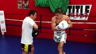 Tony Sakounthong 2014 Master Saohin Srisuk Boxing Pad work  R8