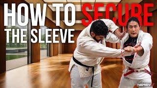 How to Secure the Sleeve in Right vs Left | #judo #nyc #shintarohigashi