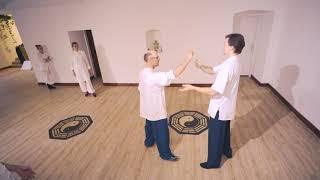 Learning: Ba Gua Zhang Second Form #Wudang #Kungfu