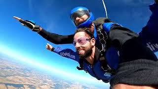 SKYDIVE IN SAILSBURY (UNITED KINGDOM ) 15.000 ft high!!!