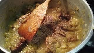 Karl kocht Gulasch auf Gran Canaria