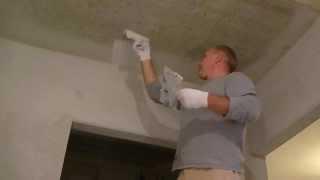 Как шпаклевать бетонный потолок под покраску