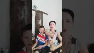 Просто упражнение для кистей #здороваяспина #вместесмамой  #осанка  #бодрячком
