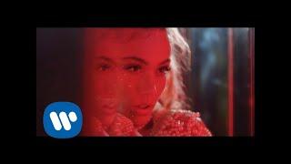 Julie Bergan - Kiss Somebody (with Seeb) (OFFICIAL MUSIC VIDEO)