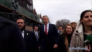 Mayor de Blasio Visits 770 After Violent Attacks Against Jews