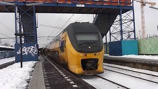 Oud Delft: Vertrek NS V-IRM 8646 in de sneeuw ᴴᴰ