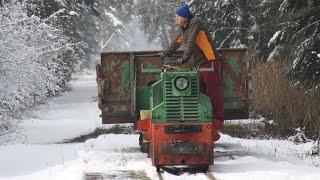 Feldbahn Ainring durch den Schnee mit Diema, Jenbach und Gmeinder