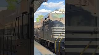 NS 7588 ES44DC leads NS 23G through Union, NJ with the SD70ACE class leader (1000) trailing!