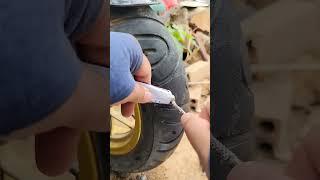 tambal ban yang tidak ribet # #automobile #tiremaintenance # #tiredoctor #diy