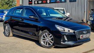 2018 (18) Hyundai I30 SE Nav 1.4 T-GDI 5Dr in Phantom Black. 45k Miles. 6 Services. Big Spec £11,490