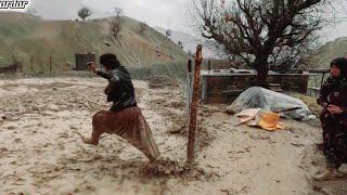 Escape from the Unstoppable Flood: Sajjad's Nomadic House Survival Story! 