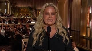 Jennifer Coolidge Presents Best Television Male Actor – Musical/Comedy Series | 82nd Golden Globes