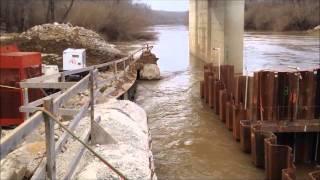 Building a pair of Cofferdams in the Big Muddy River in southern Illinois