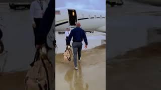 Take notes: The Rock walking towards private jet, lol  while some fake it