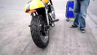 Thruxton modify pipes by Britbike Triumph Bangkok, Thailand MOV