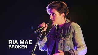 Ria Mae | Broken | First Play Live