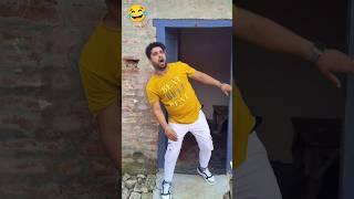 Yee कैसा Airoplane है  || Falak Shahid || #shorts