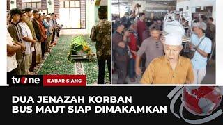 Prosesi Pemakaman Jenazah Korban Kecelakaan Bus SMK Lingga Kencana | Kabar Siang tvOne