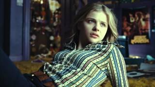 -smoking girl DARK SHADOW  victoria and carolyn smoking
